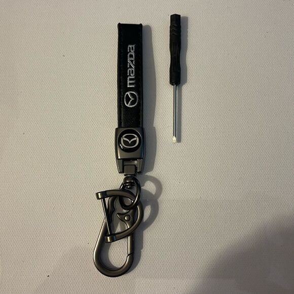 Mazda keyfob Keychain in Black Leather NWT - Picture 1 of 4